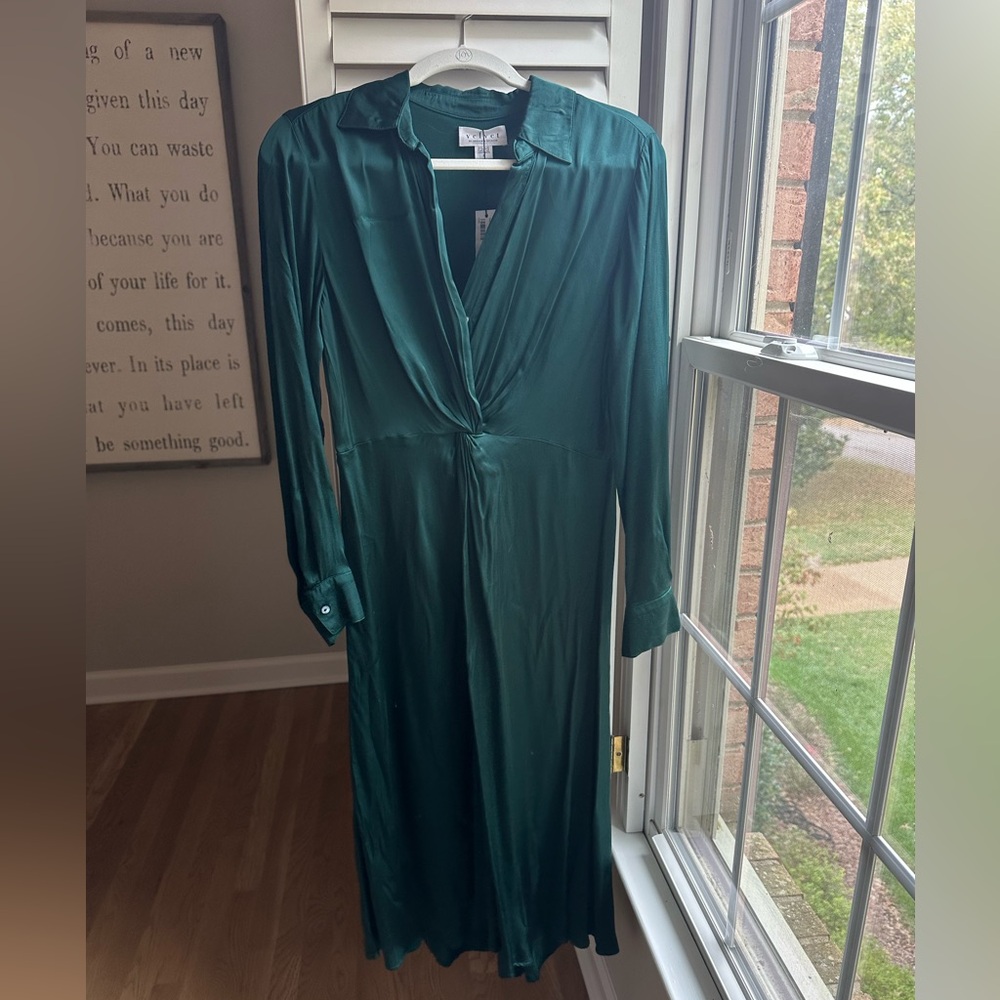 Velvet Brand - Bettie Satin dress - NWT